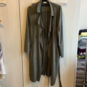 Light weight duster jacket